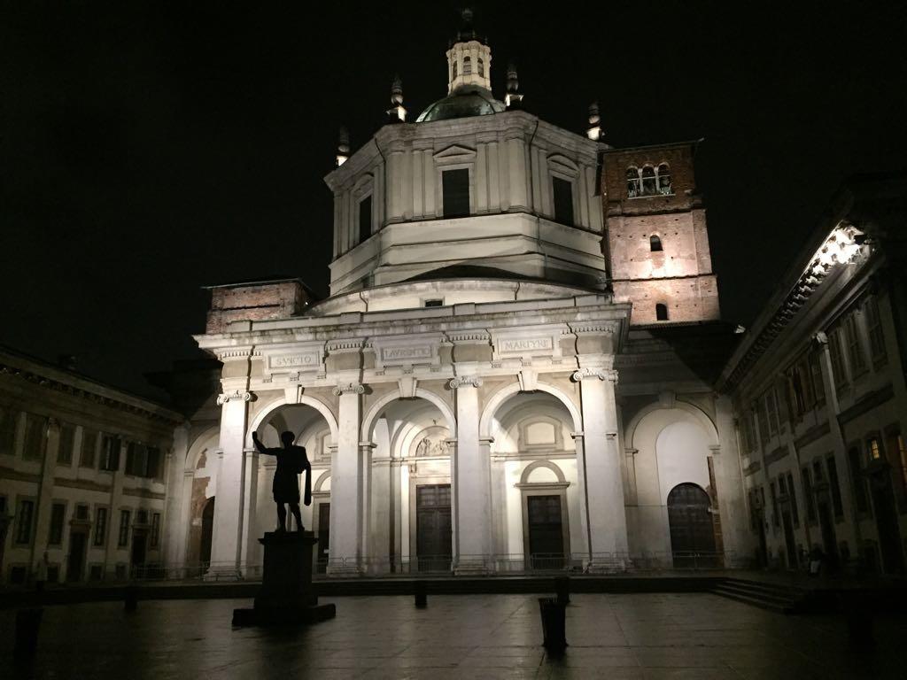 De Amicis Apartment Near Duomo Milan Exterior photo